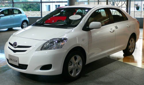 Toyota Belta 2005