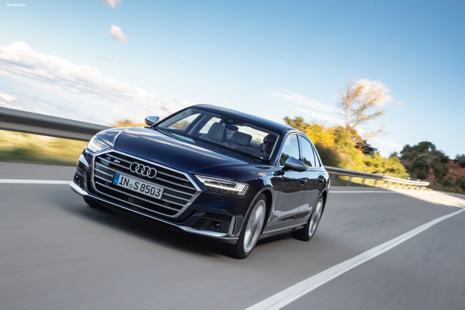 Audi S8 D5 2020 4.0 TFSI V8 (571 CH) MHEV quattro tiptronic COD Audi S8 D5 2020 4.0 TFSI V8 (571 CH) MHEV quattro tiptronic COD