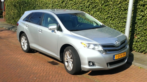 Toyota Venza I AV10 2012
