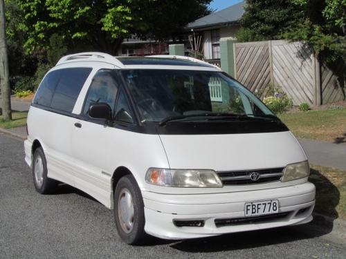 Toyota Estima I 1990