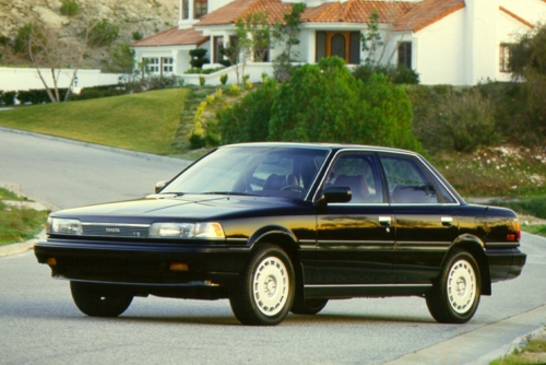 Toyota Camry II V20 1988