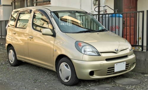 Toyota Funcargo 1997