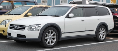 Nissan Stagea II M35 2001