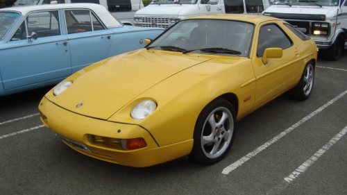 Porsche 928 1985