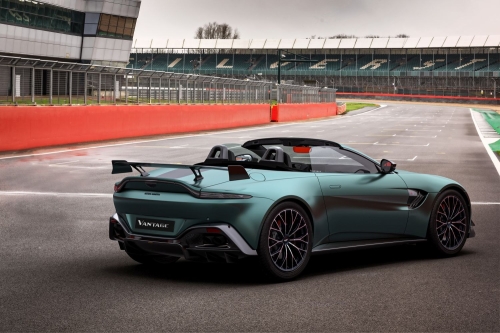 Aston Martin V8 Vantage Roadster 2021