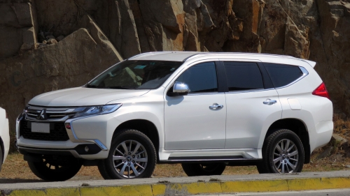 Mitsubishi Montero Sport III 2015