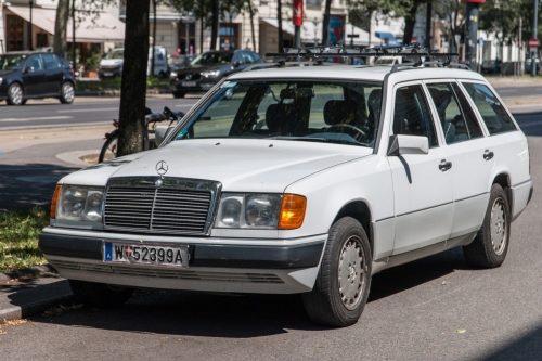 Mercedes-Benz S124 1992