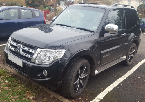 Mitsubishi Shogun IV 3-door 2011