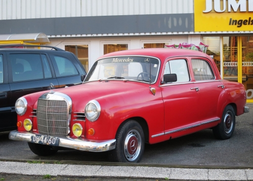 Mercedes-Benz W121 Sedan 1959