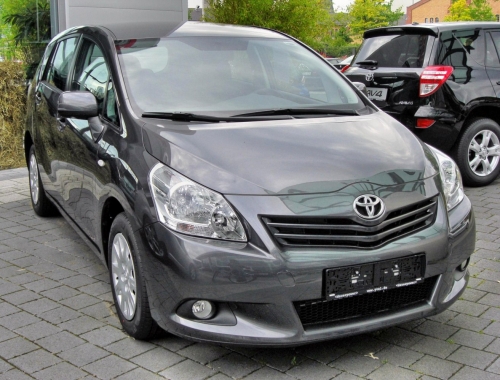 Toyota Verso 2009