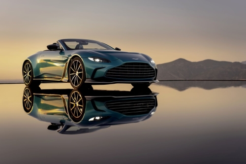 Aston Martin V12 Vantage Roadster 2022