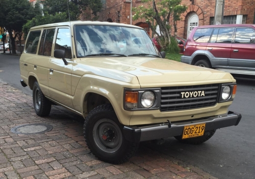 Toyota Land Cruiser 100 J6 1985