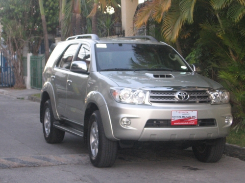 Toyota Fortuner I 2008