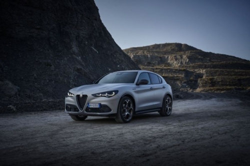 Alfa Romeo Stelvio 949 2022