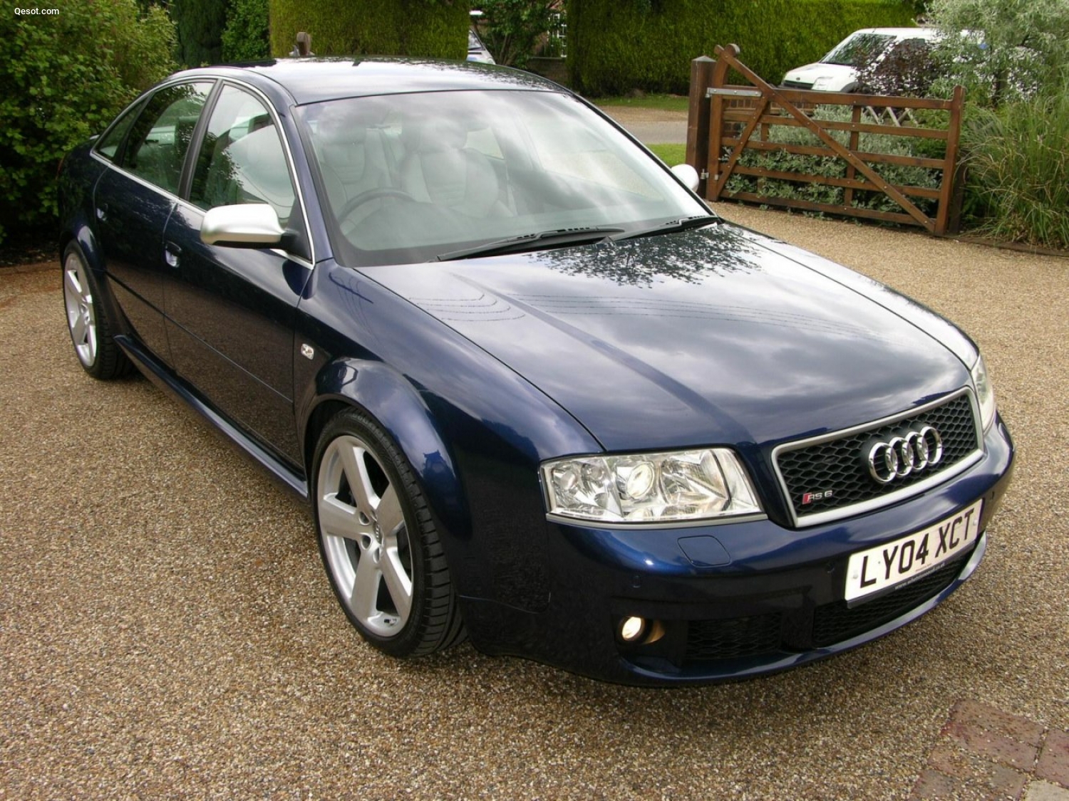 Audi RS 6 4BC5 2002 4.2 BiTurbo V8 (450 CH) quattro Tiptronic Audi RS 6 4BC5 2002 4.2 BiTurbo V8 (450 CH) quattro Tiptronic