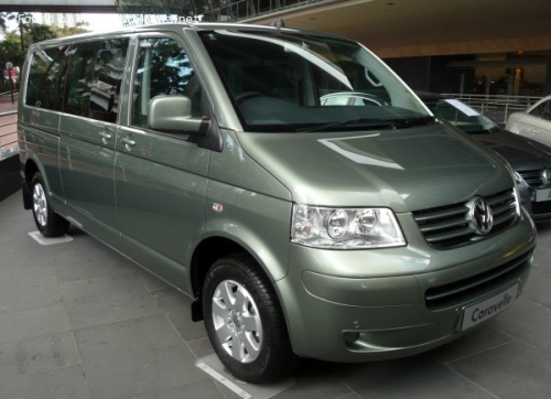 Volkswagen Caravelle T5 Long 2003 2.5 TDI (174 CV) Tiptronic Volkswagen Caravelle T5 Long 2003 2.5 TDI (174 CV) Tiptronic
