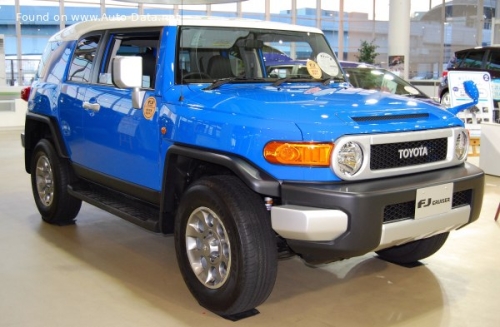 Toyota FJ Cruiser 2010 4.0 V6 (260 Hp) 4WD Toyota FJ Cruiser 2010 4.0 V6 (260 Hp) 4WD