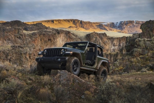 Jeep Wrangler 4 JL 2023 Sahara 2.0 Turbo (272 hk) 4x4 Automatic Jeep Wrangler 4 JL 2023 Sahara 2.0 Turbo (272 hk) 4x4 Automatic