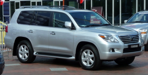 Lexus LX III 2007