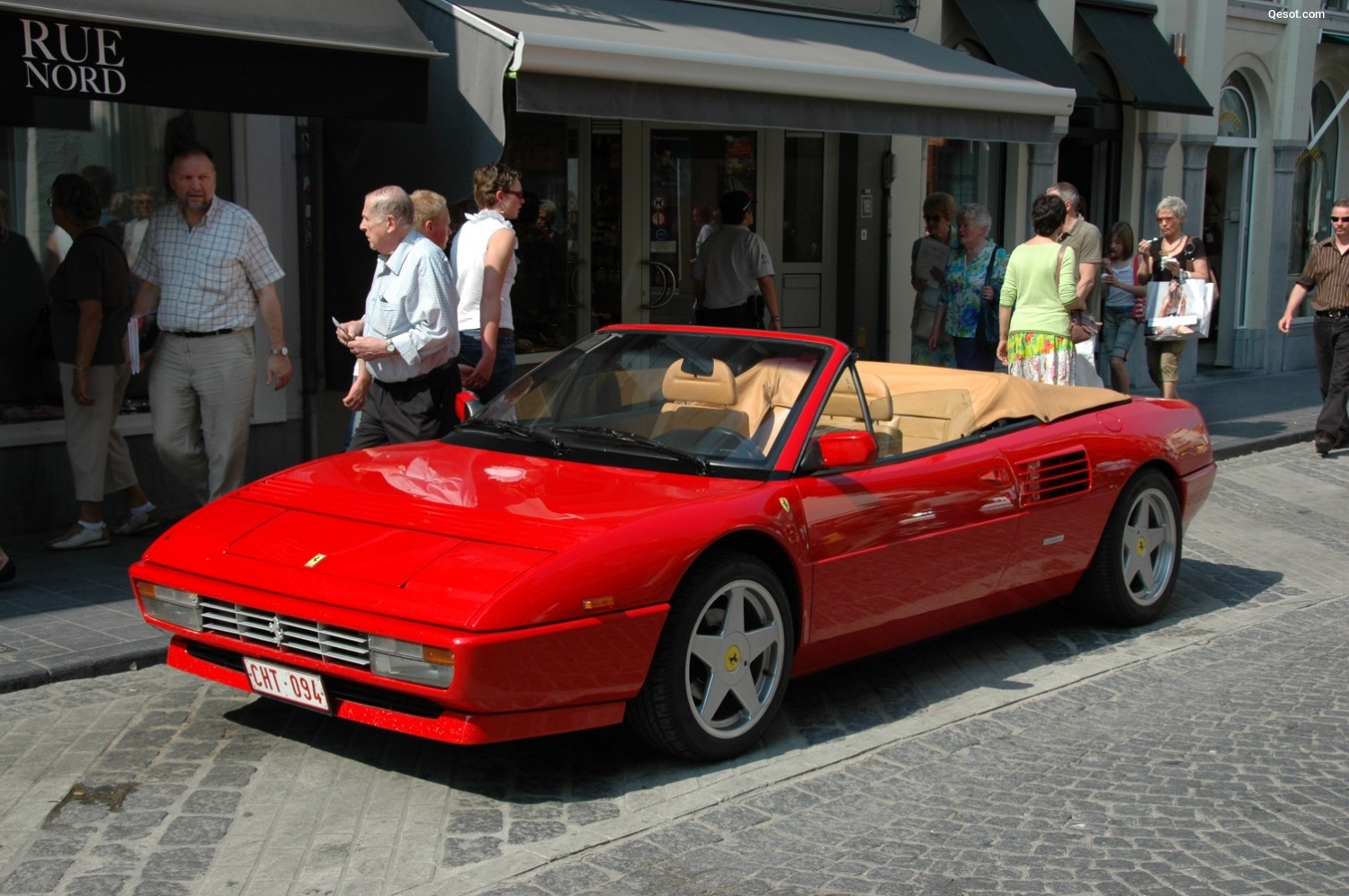 Ferrari Mondial Cabrio 1983 8 Quattrovalvole (240 CV) Ferrari Mondial Cabrio 1983 8 Quattrovalvole (240 CV)