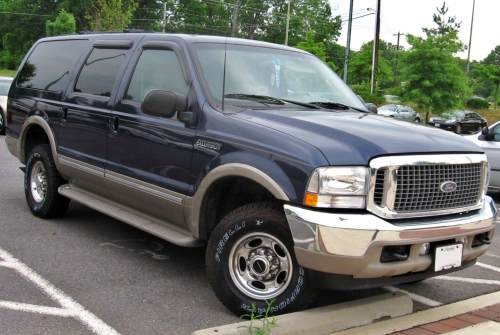 Ford Excursion 2002