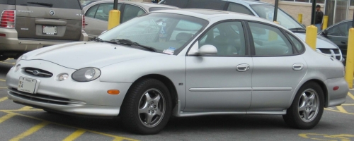 Ford Taurus III 1995