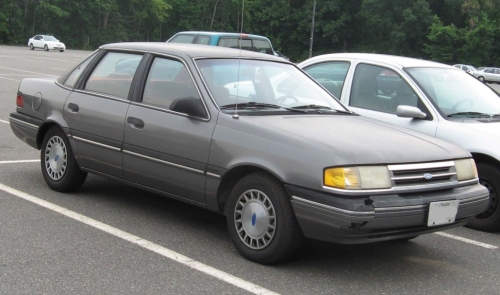 Ford Tempo 1989