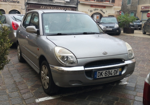 Daihatsu Sirion M1 2000