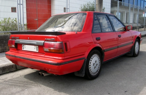 Nissan Bluebird T72 T12 1986