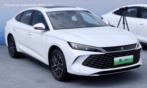 BYD Qin 50 3 2024 DM-i 1.5L 10.08 kWh (163 Hp) Plug-in Hybrid EHS BYD Qin 50 3 2024 DM-i 1.5L 10.08 kWh (163 Hp) Plug-in Hybrid EHS