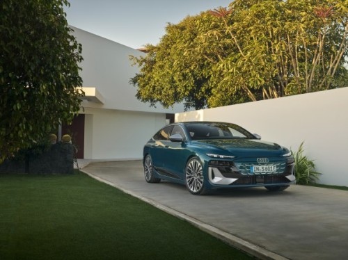 Audi S6 Sportback e-tron 2024 100 kWh (551 лс) quattro Audi S6 Sportback e-tron 2024 100 kWh (551 лс) quattro