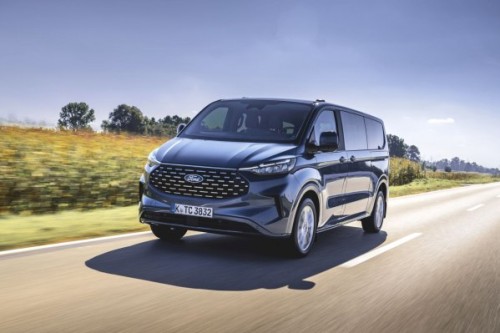 Ford Tourneo Custom 2 L2 2023 2.0 EcoBlue (170 CH) Automatic Ford Tourneo Custom 2 L2 2023 2.0 EcoBlue (170 CH) Automatic