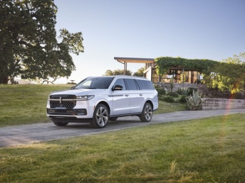 Lincoln Navigator 5 50 2024 3.5 V6 (440 PS) 4WD SelectShift Lincoln Navigator 5 50 2024 3.5 V6 (440 PS) 4WD SelectShift