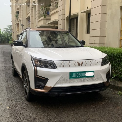 Mahindra XUV400 2023