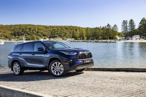 Toyota Kluger IV 2021