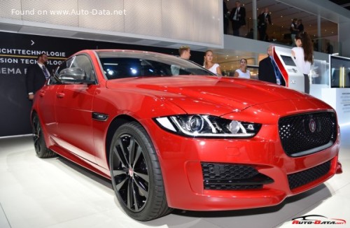 Jaguar XE X760 2017