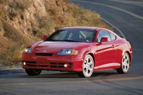 Hyundai Tiburon 2 2002 GT 2.7 V6 (172 hv) Hyundai Tiburon 2 2002 GT 2.7 V6 (172 hv)