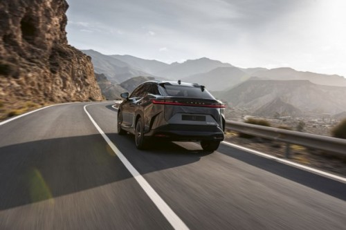 Lexus RZ 2023