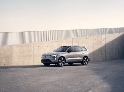 Volvo EX90 2023