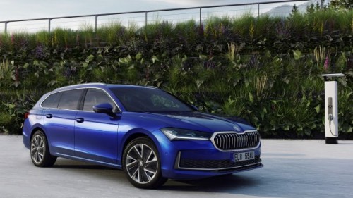 Skoda Superb 4 Combi 2024 2.0 TSI (265 CV) 4x4 DSG Skoda Superb 4 Combi 2024 2.0 TSI (265 CV) 4x4 DSG