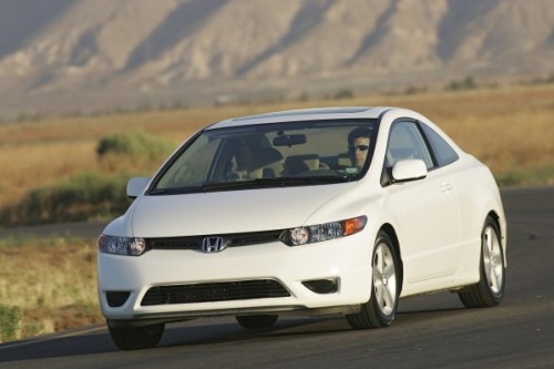 Honda 205 8 Coupe 2005 Si 2.0 i-VTEC (197 PS) Honda 205 8 Coupe 2005 Si 2.0 i-VTEC (197 PS)