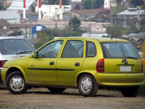 Chevrolet Corsa Hatch GM 4200