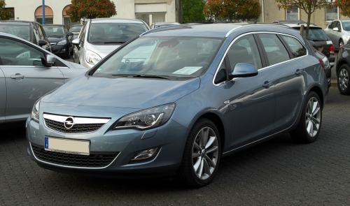 Opel Astra J Sports Tourer