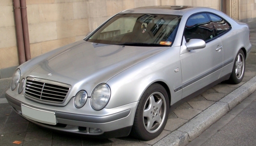 Mercedes-Benz CLK C 208