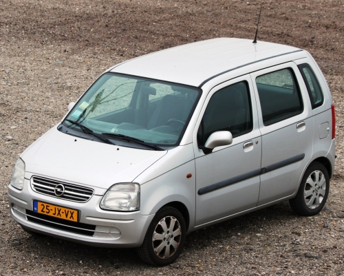 Opel Agila I