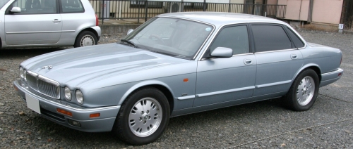 Jaguar XJ X300