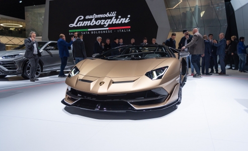 Lamborghini Aventador SVJ Roadster