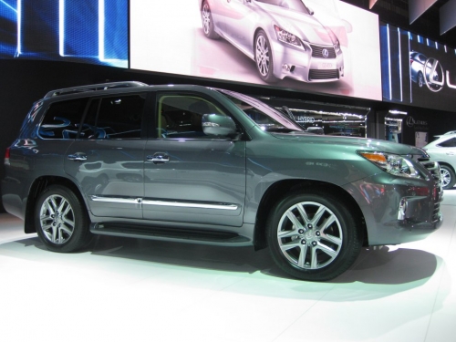 Lexus LX III 2012