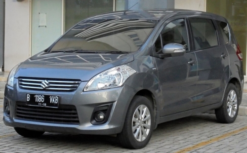 Suzuki Ertiga I