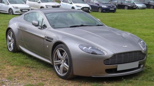 Aston Martin V8 Vantage 2005